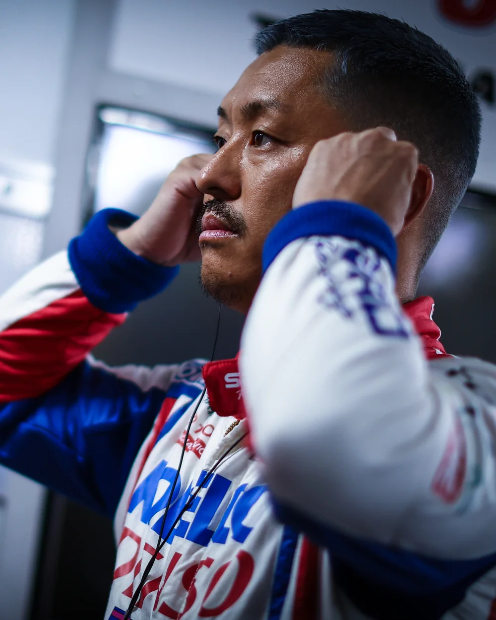 レーシングドライバー 関口雄飛